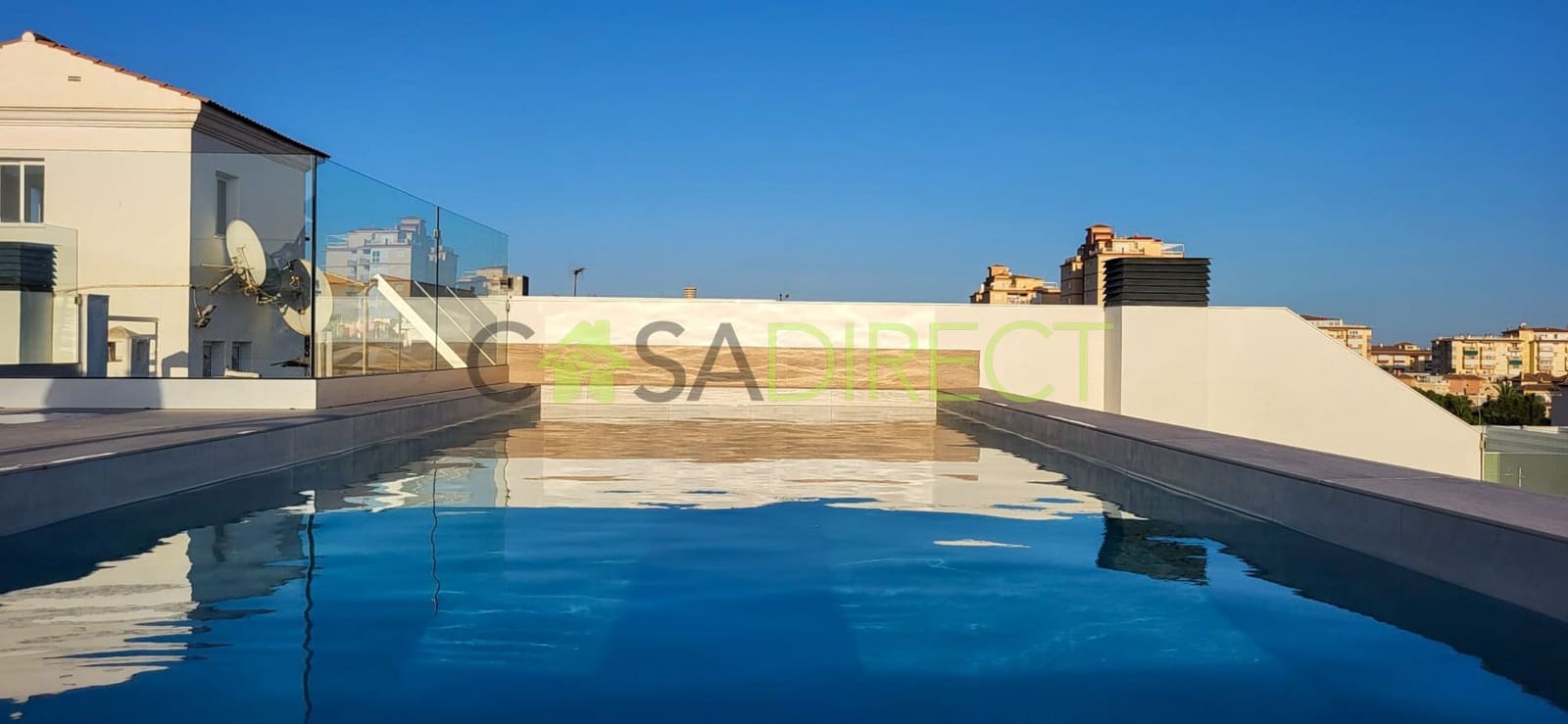 1 soveværelse Lejlighed til leje i Torrox-Costa med swimmingpool garage - € 800 (Ref: 9141328)