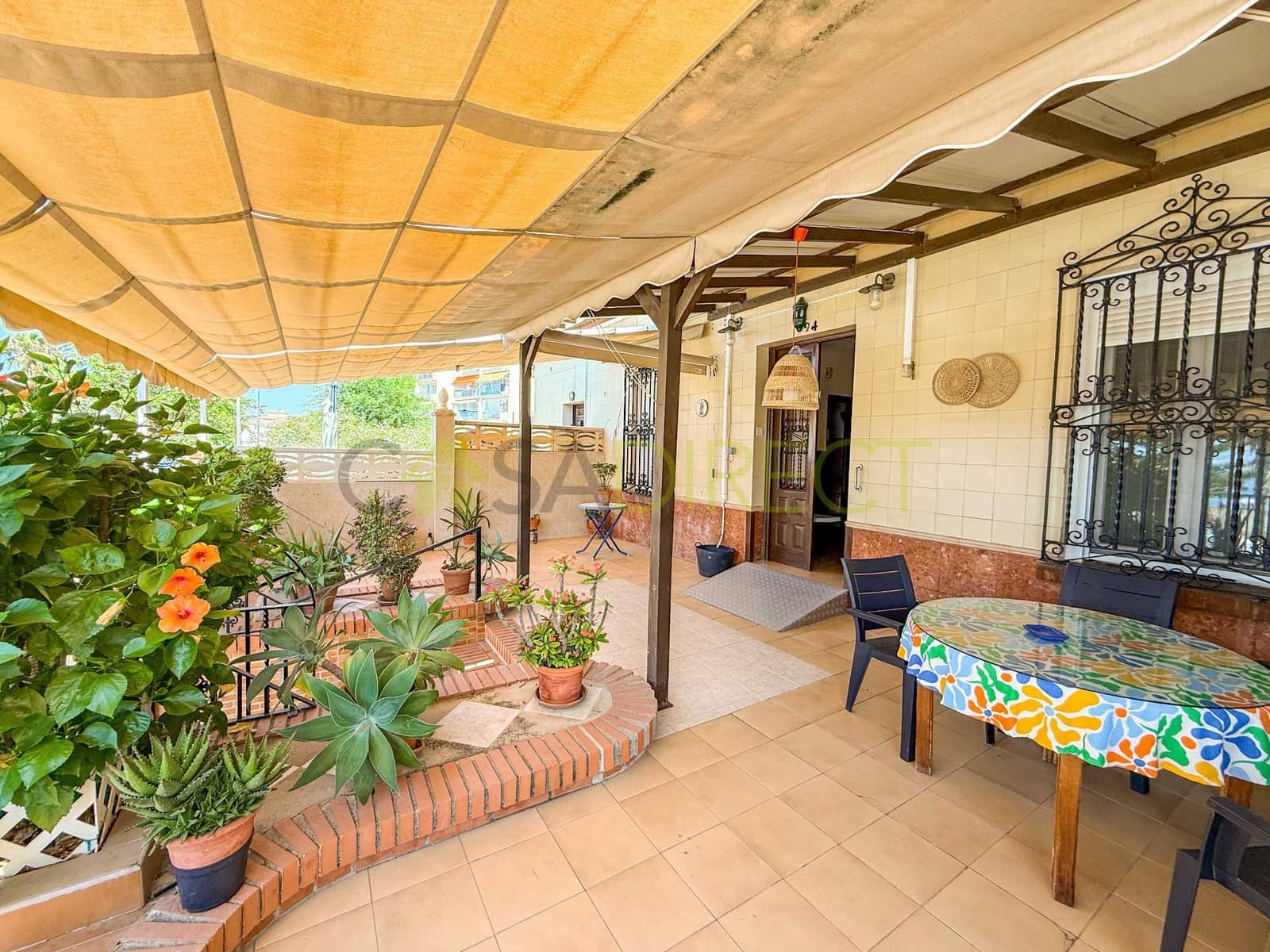 3 soveværelse Semi-Rækkehus til leje i Benajarafe - € 1.320 (Ref: 9146767)