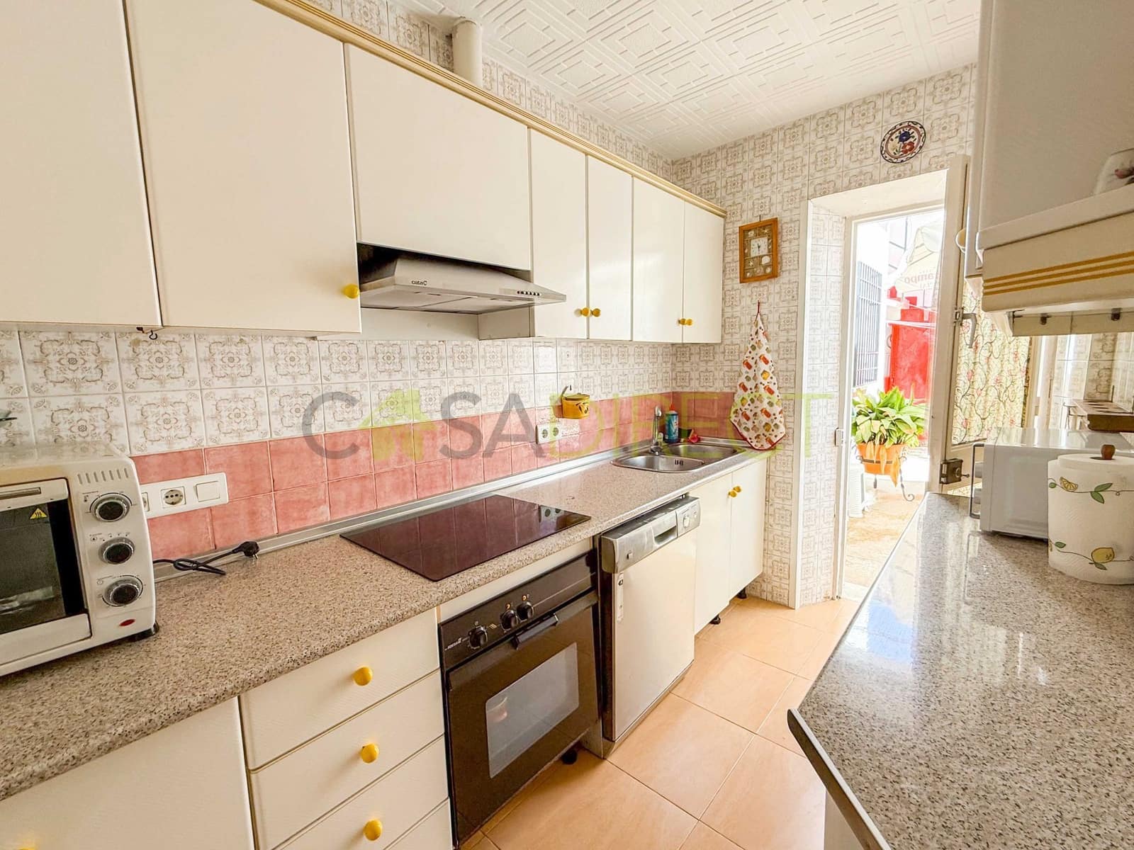 3 soveværelse Semi-Rækkehus til leje i Benajarafe - € 1.320 (Ref: 9146767)