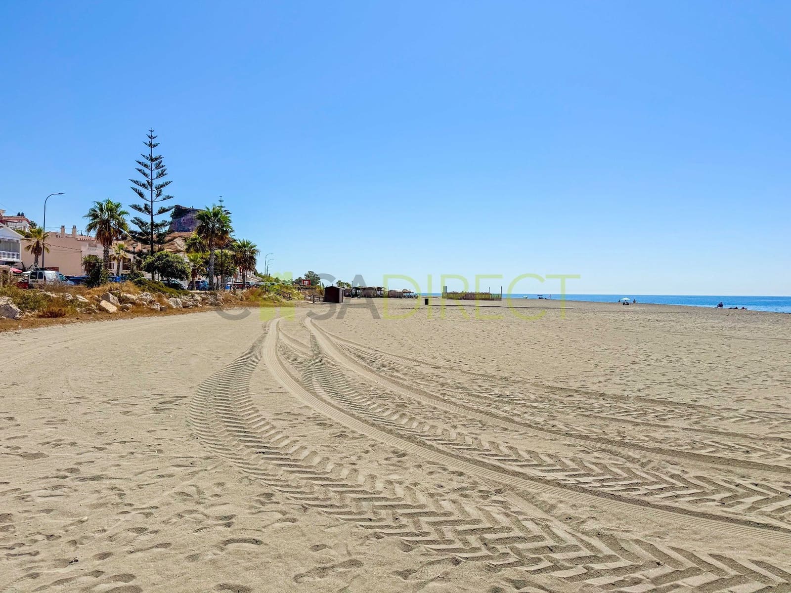 3 soveværelse Semi-Rækkehus til leje i Benajarafe - € 1.320 (Ref: 9146767)