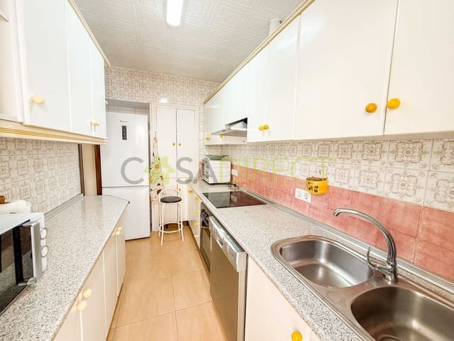 3 camera da letto Villetta Bifamiliare da affittare in Benajarafe, Vélez-Málaga - 1.320 € (Rif: 9146767)