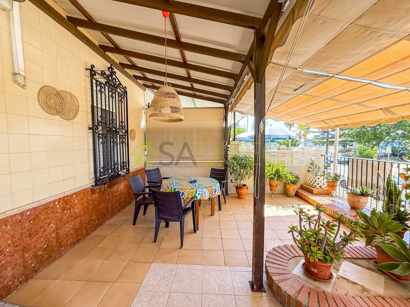 3 soveværelse Semi-Rækkehus til leje i Benajarafe - € 1.320 (Ref: 9146767)