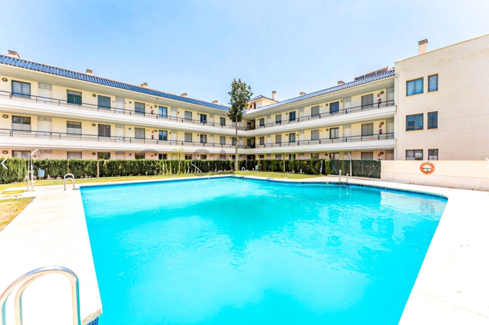 2 soveværelse Lejlighed til leje i Fuengirola med swimmingpool garage - € 1.180 (Ref: 9165505)