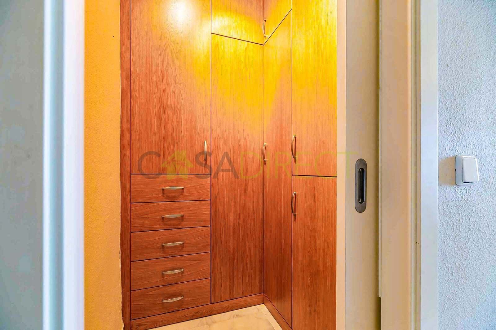 2 soveværelse Lejlighed til leje i Fuengirola med swimmingpool garage - € 1.180 (Ref: 9165505)