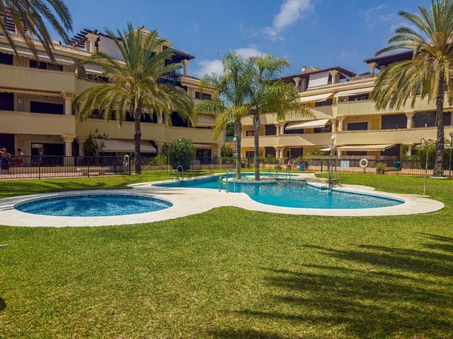 2 bedroom Flat for rent in Almayate, Vélez-Málaga with pool garage - € 1,200 (Ref: 9166795)