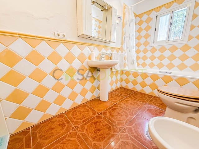 3 bedroom Finca/Country House for rent in Frigiliana with pool garage - € 1,080 (Ref: 9173211)