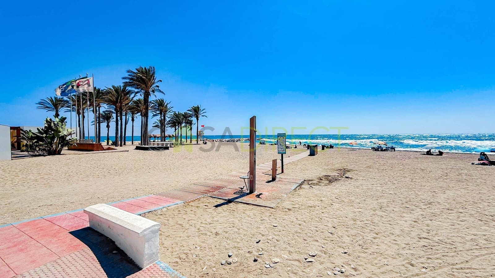 3 slaapkamer Flat te huur in Motril met garage - € 660 (Ref: 9185026)