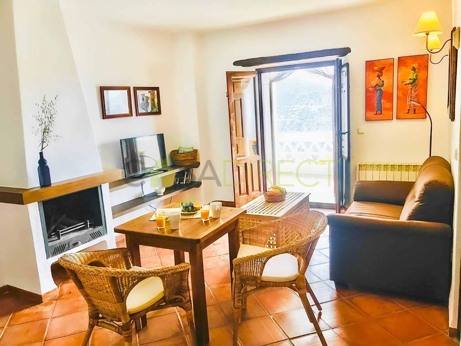 1 soveværelse Lejlighed til leje i Pitres med swimmingpool - € 660 (Ref: 9190851)