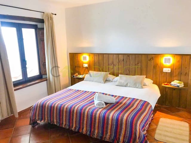 1 sovrum Lägenhet att hyra i Pitres, La Taha med pool - 660 € (Ref: 9190851)