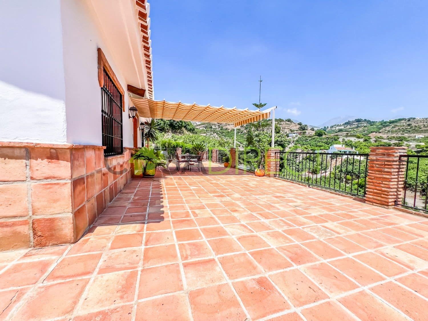 3 soveværelse Villa til leje i Frigiliana med swimmingpool garage - € 2.400 (Ref: 9193545)