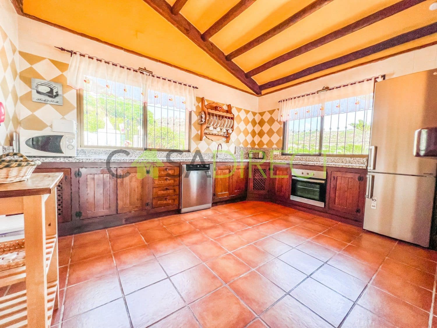 3 soveværelse Villa til leje i Frigiliana med swimmingpool garage - € 2.400 (Ref: 9193545)