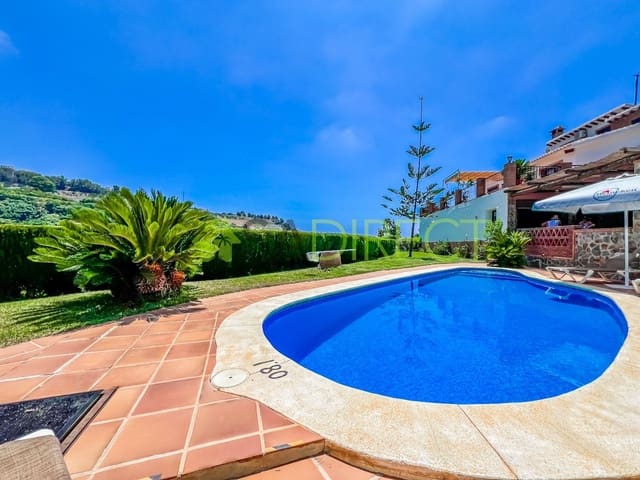 3 sypialnia Willa do wynajęcia w Frigiliana z basenem garażem - 2 400 € (Ref: 9193545)