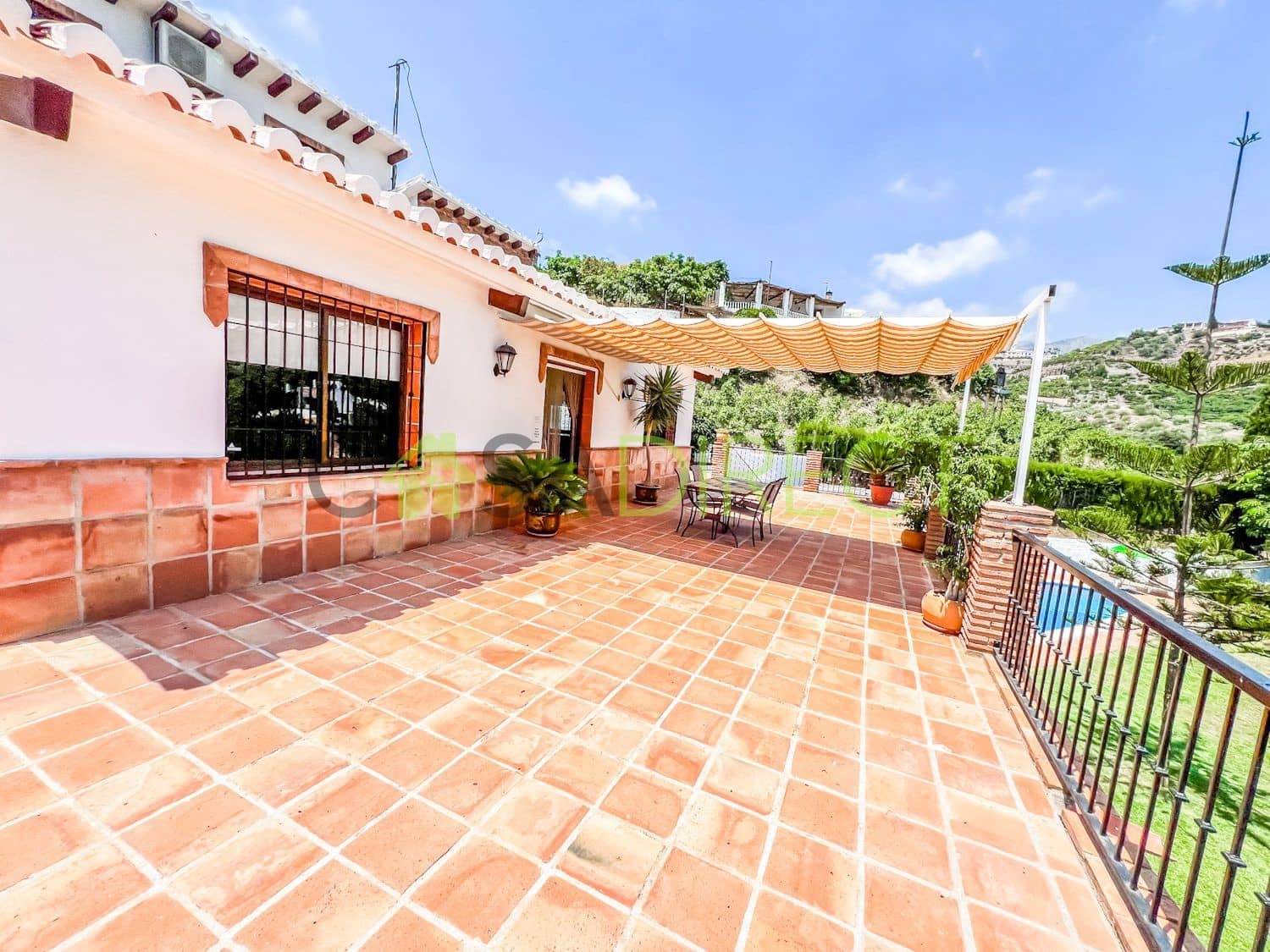 3 soveværelse Villa til leje i Frigiliana med swimmingpool garage - € 2.400 (Ref: 9193545)