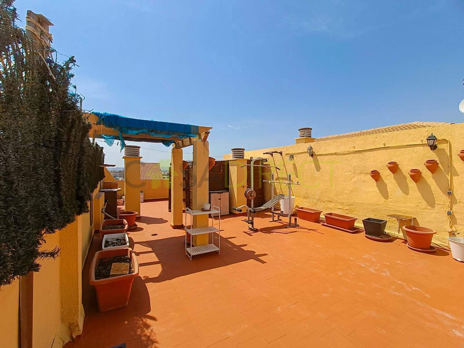 2 sypialnia Dom do wynajęcia w Fuengirola z basenem garażem - 1 380 € (Ref: 9197485)