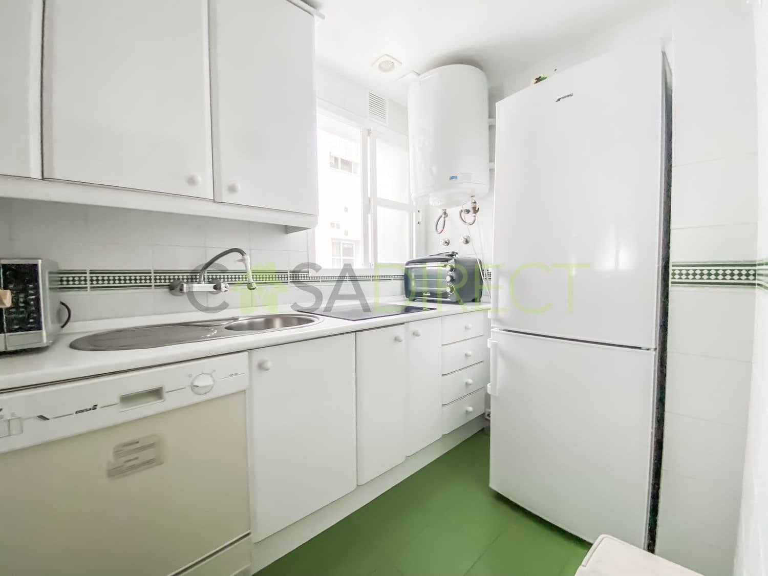 2 soveværelse Lejlighed til leje i Almunecar med swimmingpool garage - € 960 (Ref: 9198353)