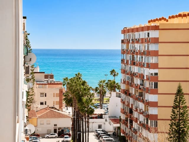 1 soverom Leilighet til leie i Torre del Mar, Vélez-Málaga med svømmebasseng garasje - € 720 (Ref: 9200283)