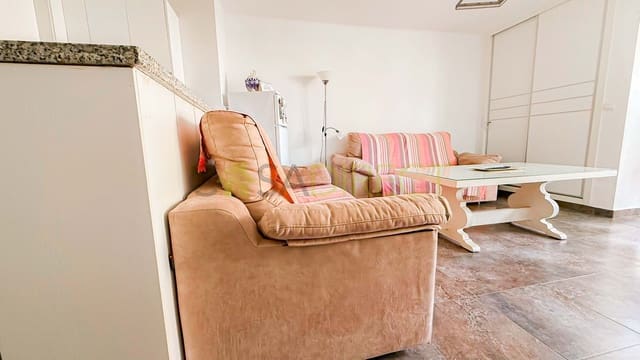 1 slaapkamer Flat te huur in Torrox-Costa, Torrox met zwembad - € 780 (Ref: 9209078)