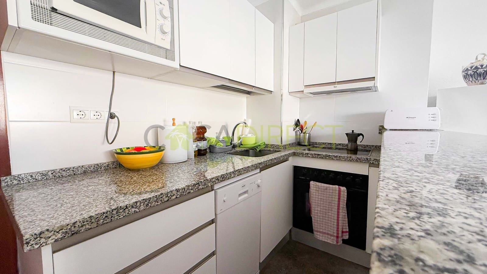 1 Zimmer Wohnung zu vermieten in Torrox-Costa mit Pool - 780 € (Ref: 9209078)