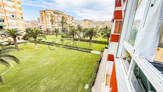 1 slaapkamer Flat te huur in Torrox-Costa, Torrox met zwembad - € 780 (Ref: 9209078)