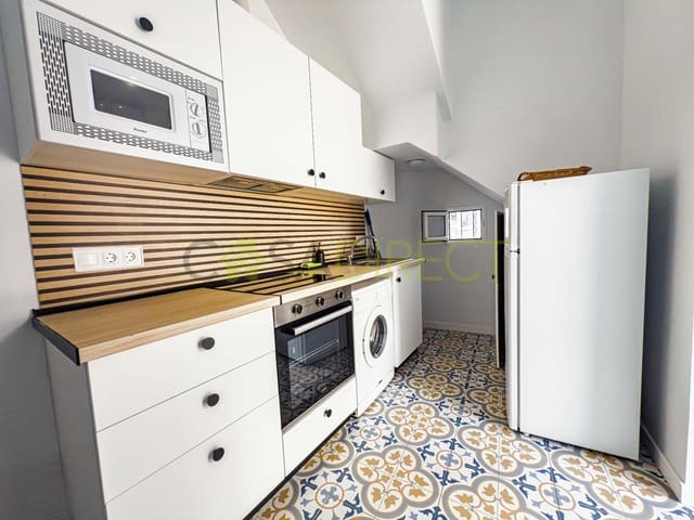 2 camera da letto Villa da affittare in El Palo, Malaga città - 1.440 € (Rif: 9232338)