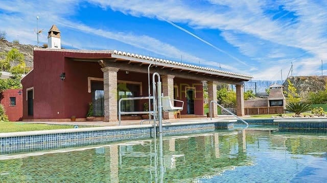 3 camera da letto Finca/Casa di Campagna da affittare in Benamocarra con piscina garage - 2.200 € (Rif: 9246344)