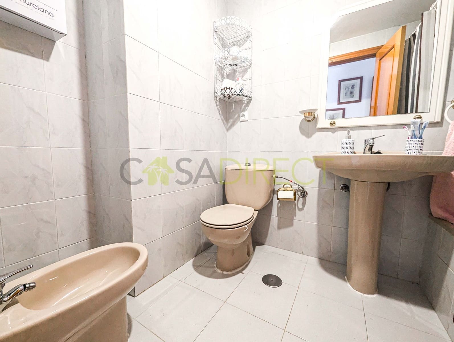 3 bedroom Flat for rent in Granada city with pool - € 980 (Ref: 9247947)