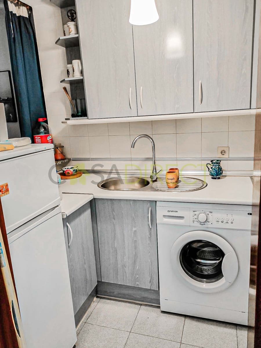 2 soveværelse Lejlighed til leje i Almunecar - € 720 (Ref: 9265168)