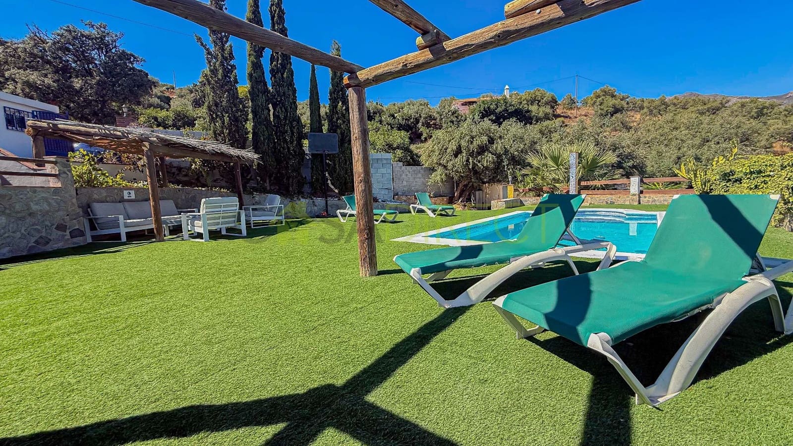 2 makuuhuone Maalaistalo vuokrattavana paikassa Almunecar mukana 
autotalli - 1 400 € (Ref: 9287494)