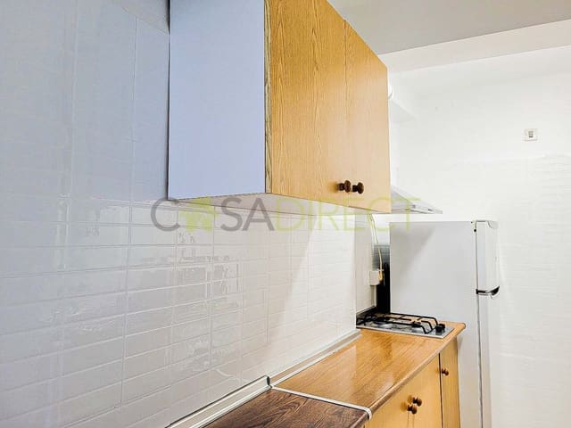 2 soverom Leilighet til leie i Nerja med svømmebasseng - € 960 (Ref: 9321478)