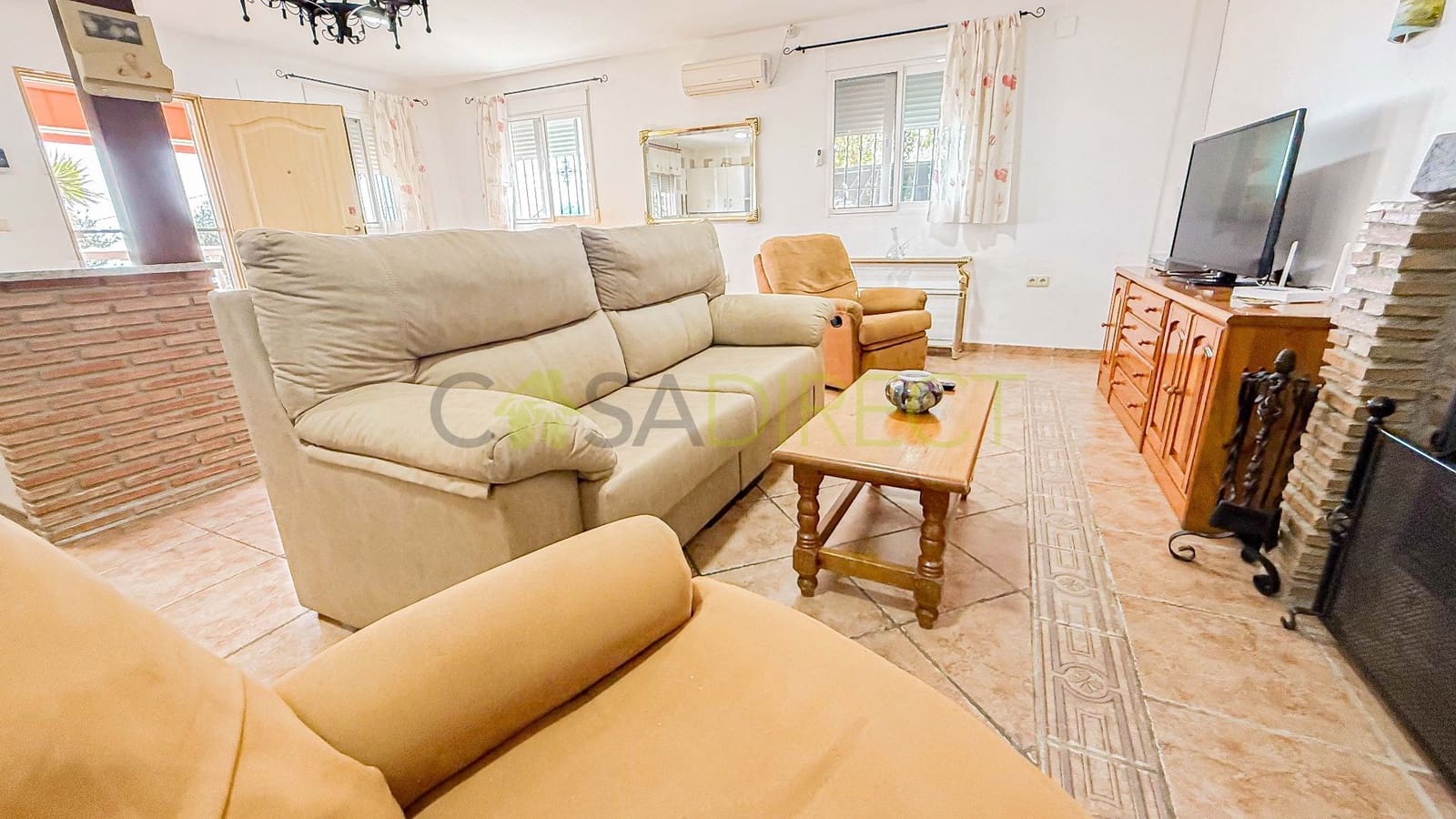 3 sypialnia Finka/Dom wiejski do wynajęcia w Miasto Grenada z basenem garażem - 1 200 € (Ref: 9322467)