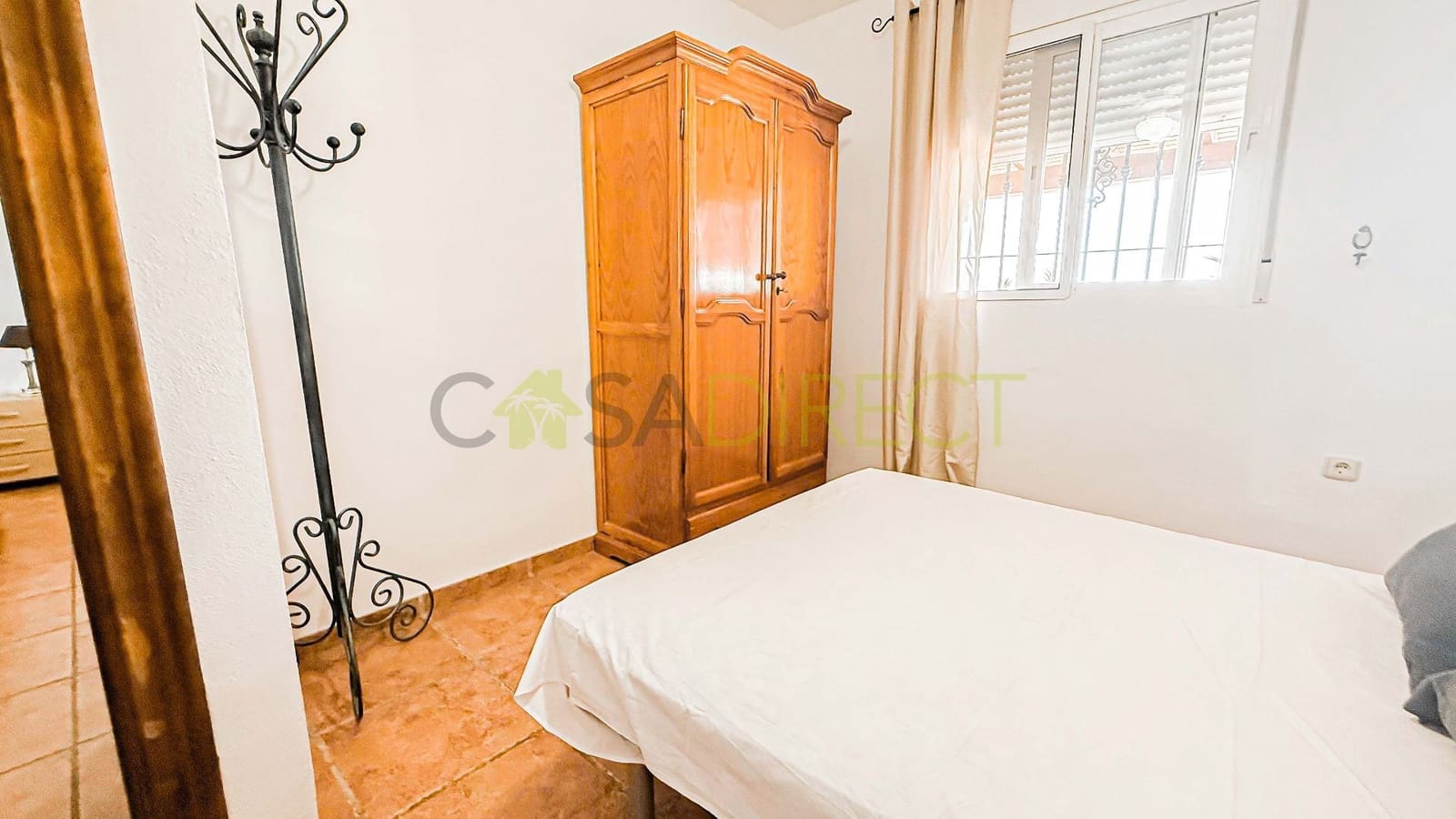 3 sypialnia Finka/Dom wiejski do wynajęcia w Miasto Grenada z basenem garażem - 1 200 € (Ref: 9322467)