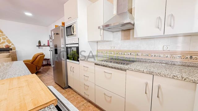 3 bedroom Finca/Country House for rent in Granada city with pool garage - € 1,200 (Ref: 9322467)