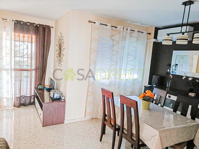 3 sovrum Semi-fristående Villa att hyra i Vélez-Málaga med pool garage - 1 275 € (Ref: 9325986)