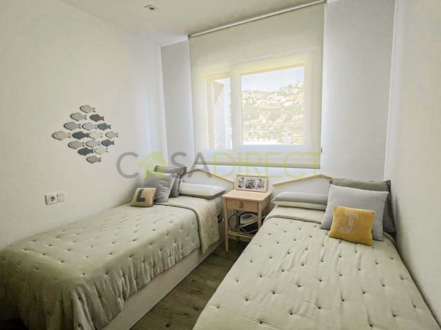 3 slaapkamer Flat te huur in Almuñécar met zwembad garage - € 1.080 (Ref: 9330161)