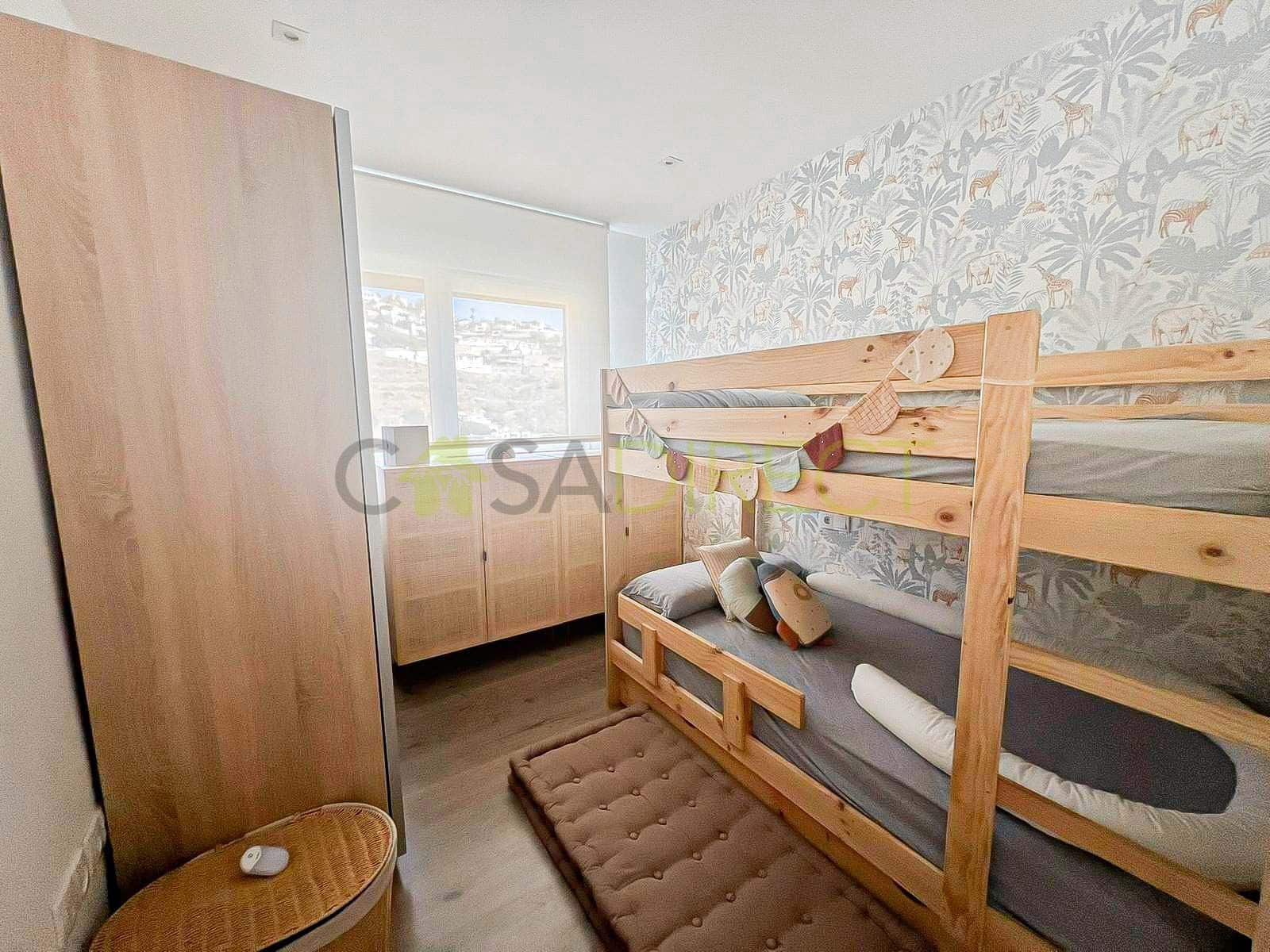 3 sovrum Lägenhet att hyra i Almunecar med pool garage - 1 080 € (Ref: 9330161)