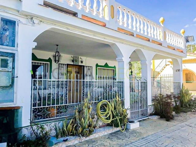 3 soveværelse Finca/Landehus til leje i Benamargosa med garage - € 850 (Ref: 9340701)