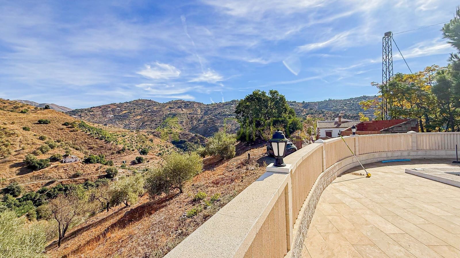 3 makuuhuone Maalaistalo vuokrattavana paikassa Sayalonga mukana uima-altaan 
autotalli - 1 020 € (Ref: 9344360)