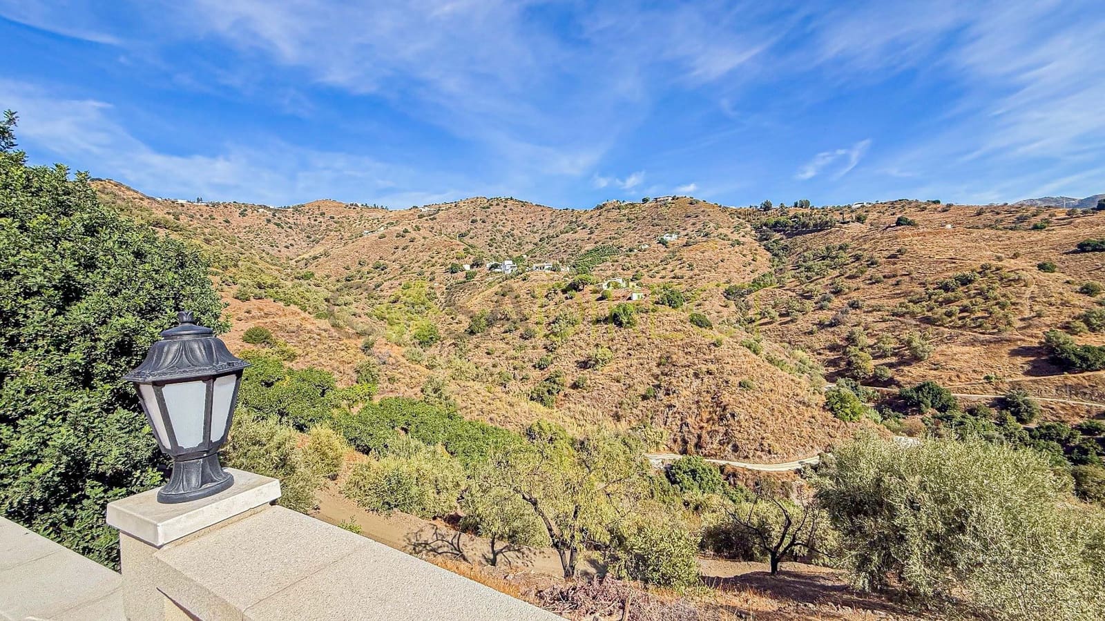 3 makuuhuone Maalaistalo vuokrattavana paikassa Sayalonga mukana uima-altaan 
autotalli - 1 020 € (Ref: 9344360)