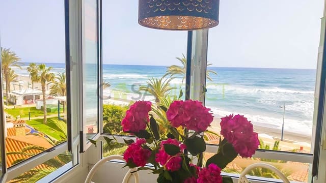 1 slaapkamer Flat te huur in Torrox-Costa, Torrox met zwembad - € 960 (Ref: 9361954)