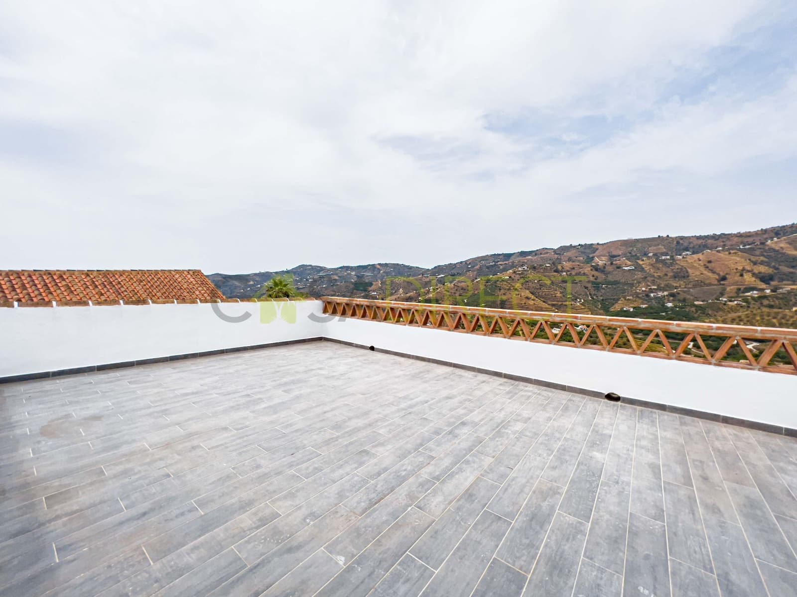 3 slaapkamer Villa te huur in Frigiliana met zwembad garage - € 1.500 (Ref: 9376643)