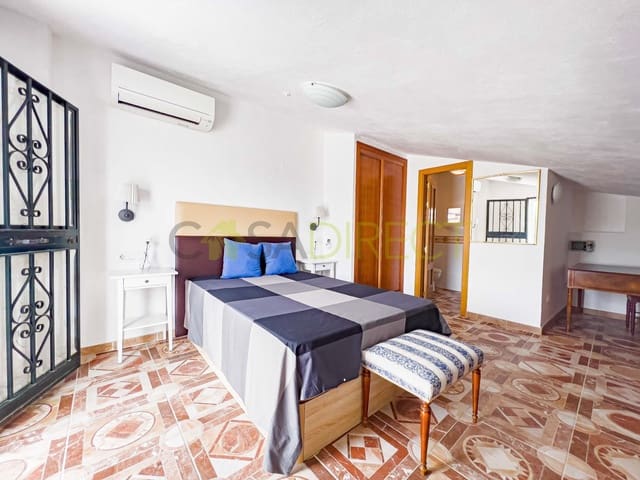 3 sovrum Villa att hyra i Frigiliana med pool garage - 1 500 € (Ref: 9376643)