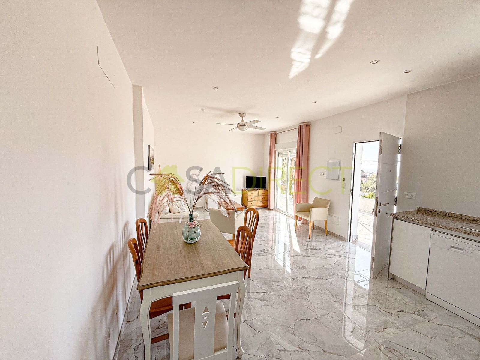 3 bedroom Villa for rent in Almunecar - € 1,100 (Ref: 9382346)