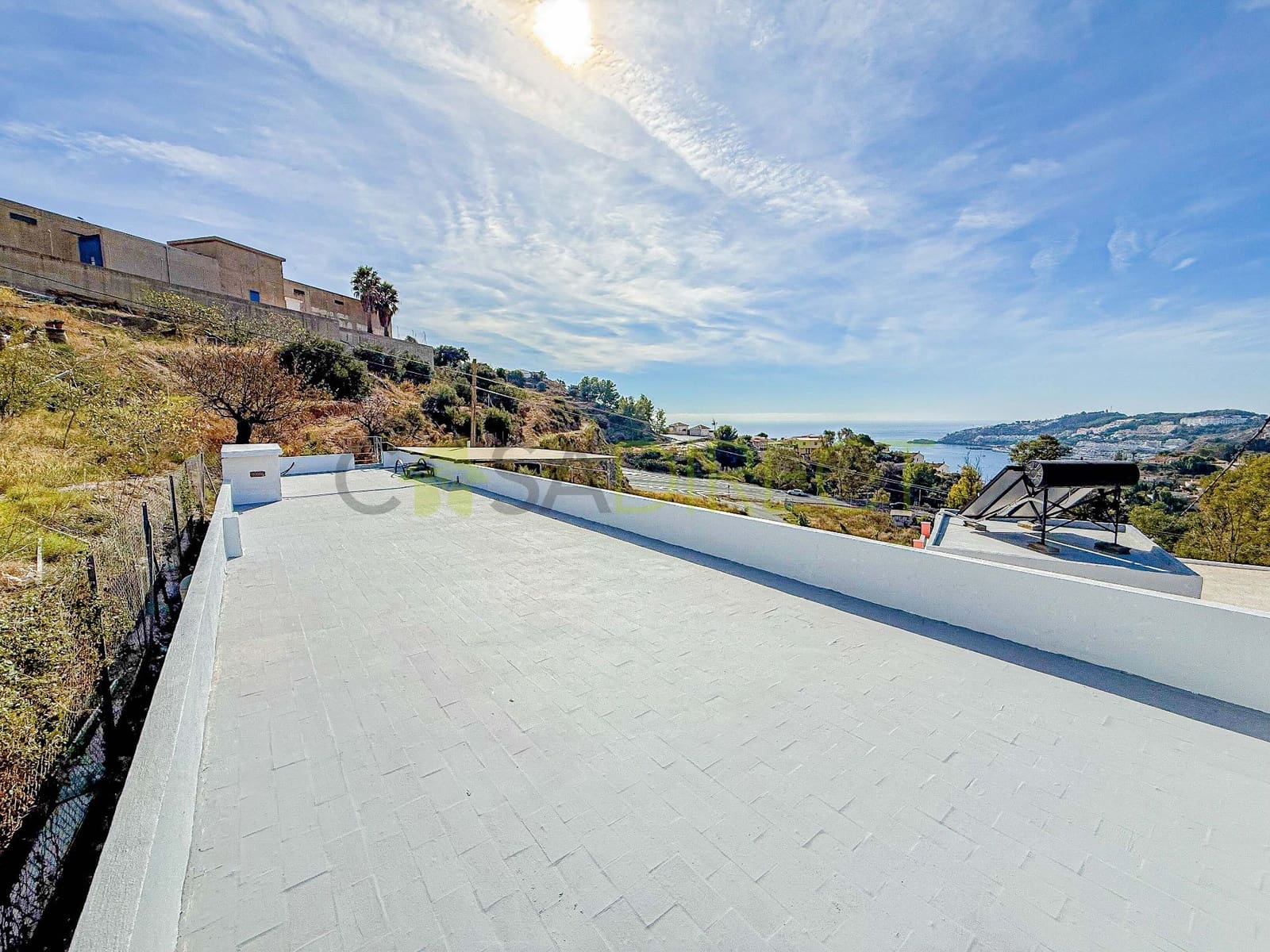 3 bedroom Villa for rent in Almunecar - € 1,100 (Ref: 9382346)