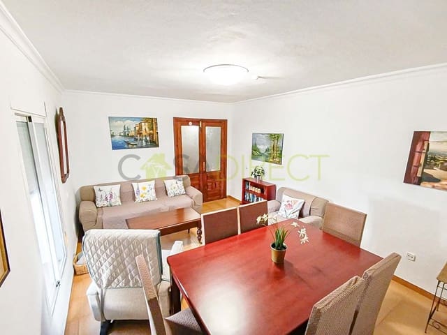 2 sovrum Lägenhet att hyra i Benamocarra - 720 € (Ref: 9382347)