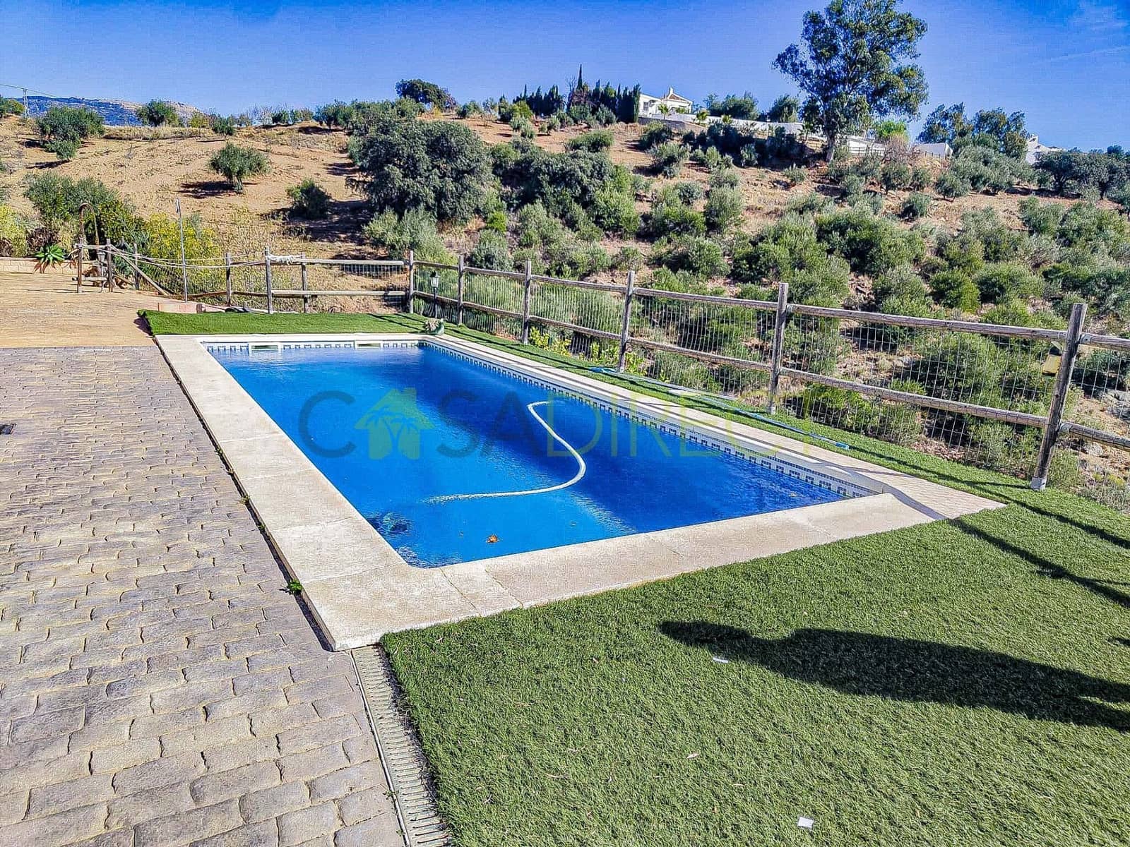 4 camera da letto Finca/Casa di Campagna da affittare in Riogordo con piscina garage - 1.500 € (Rif: 9385147)