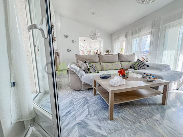 4 sovrum Villa till salu i La Herradura, Almuñécar med pool garage - 695 000 € (Ref: 9400398)