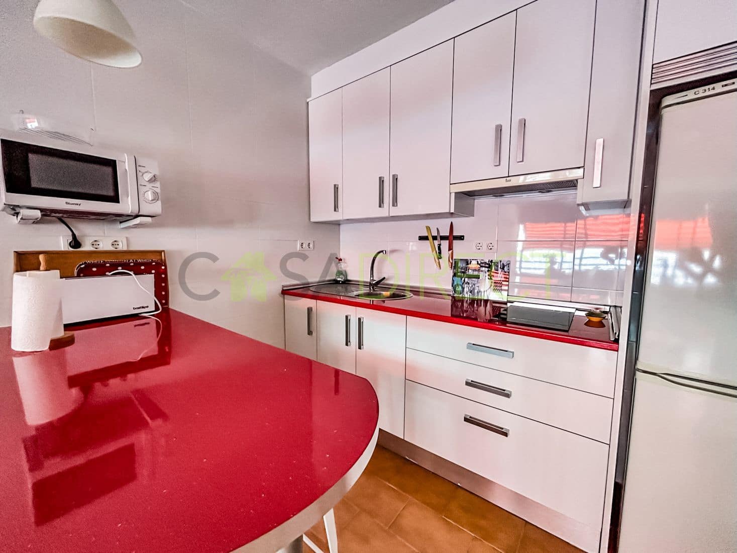 2 bedroom Apartment for rent in Almunecar with pool - € 980 (Ref: 9410606)