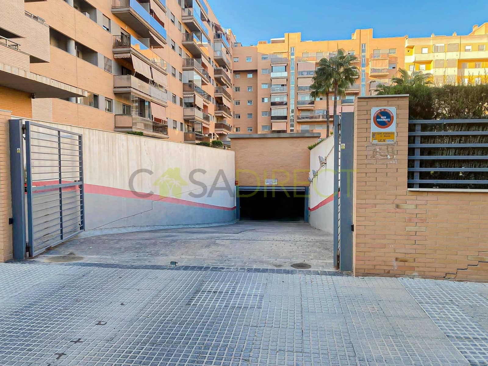 3 sypialnia Mieszkanie do wynajęcia w Miasto Malaga z basenem garażem - 1 800 € (Ref: 9410608)