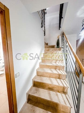 2 bedroom Penthouse for rent in Nerja - € 1,200 (Ref: 9421902)