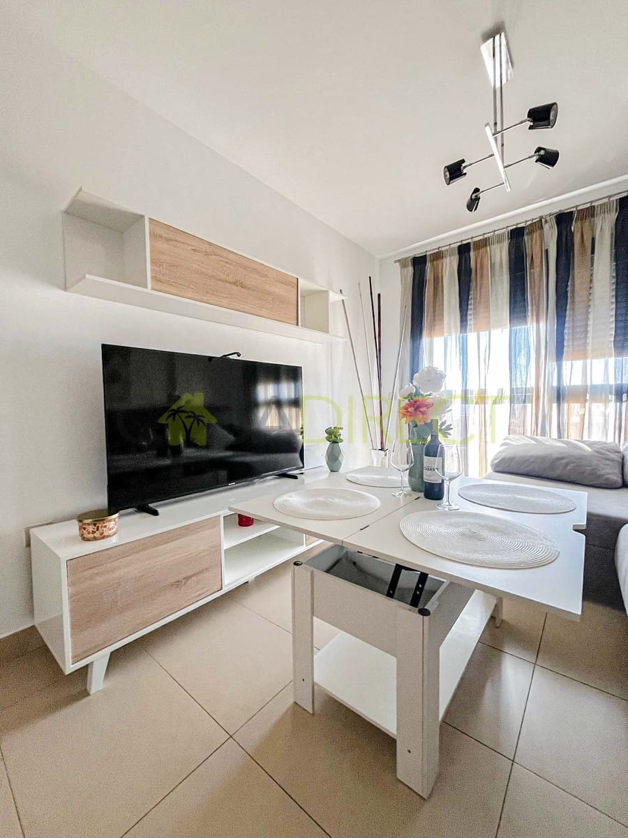 2 bedroom Penthouse for rent in Nerja - € 1,200 (Ref: 9421902)